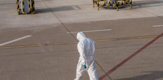 Które substancje aktywne stosowane są do dezynfekcji wysokiego stopnia?