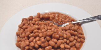 Co to jest melasa z karobu?